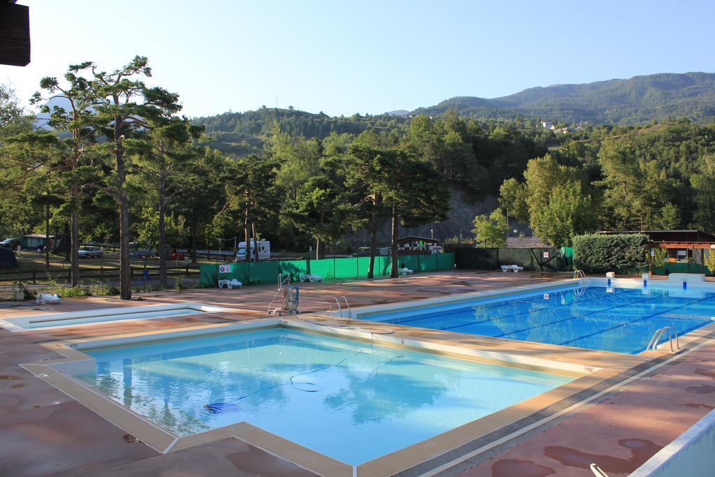 La Rochette Hotel Гилестр Екстериор снимка